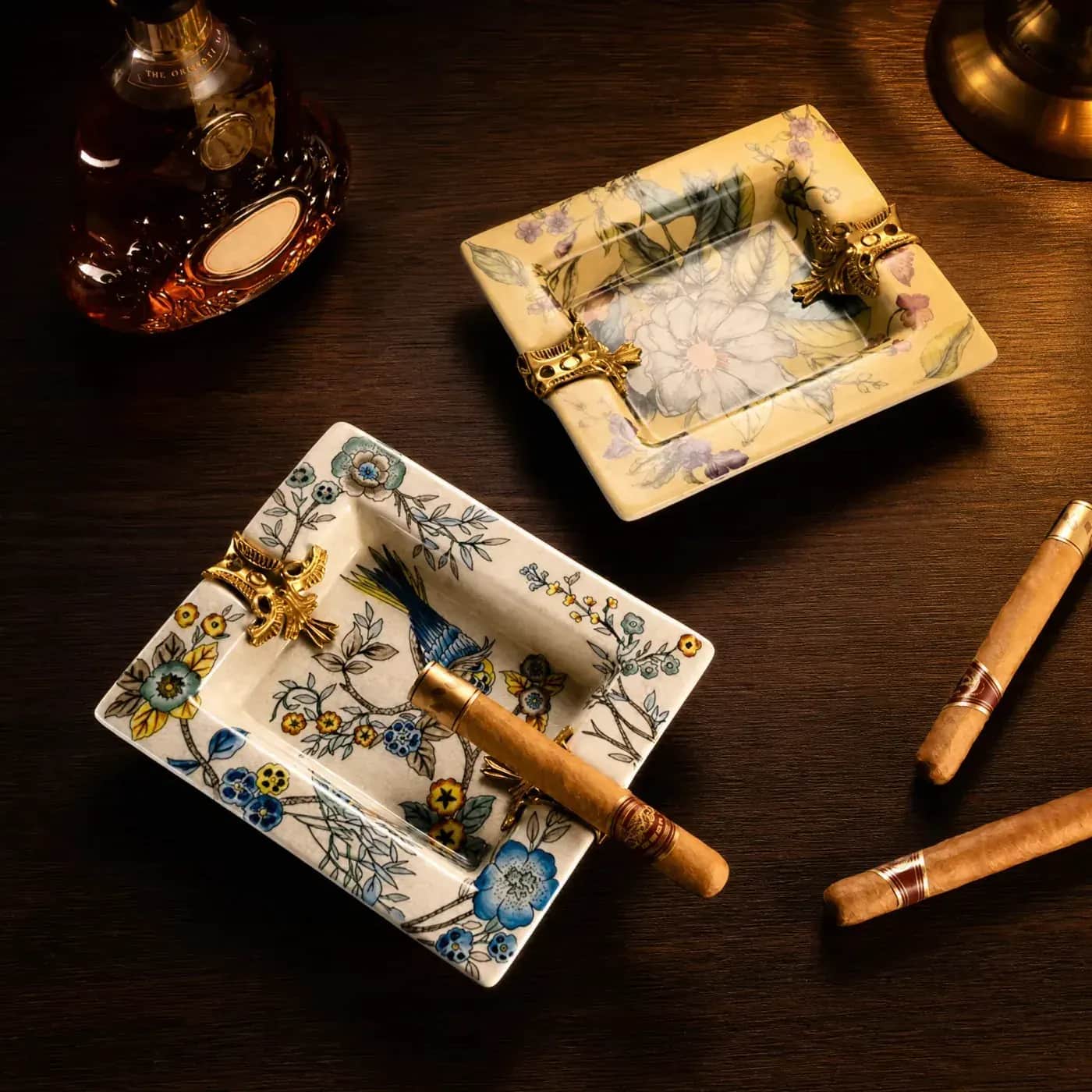 Custom branded ceramic cigar ashtrays for lounge and retail programmes