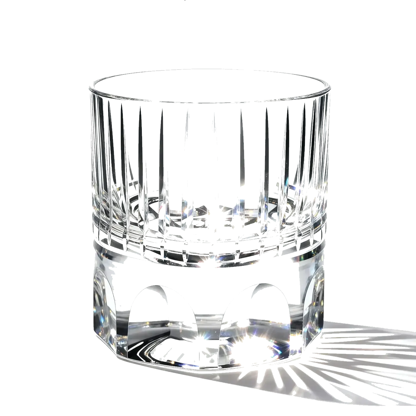 Hand-cut Edo Kiriko crystal tumbler for hospitality and retail programmes Hand-cut Edo Kiriko crystal tumbler for hospitality and retail programmes